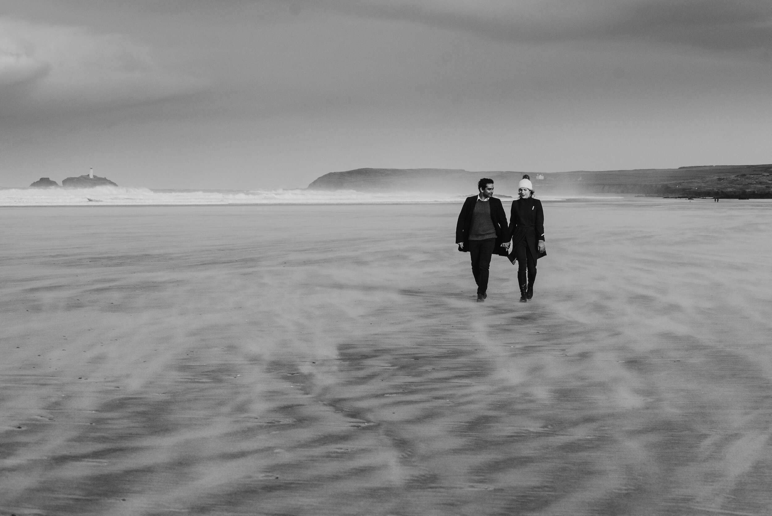 cornwall-photographer-engagement-3.jpeg