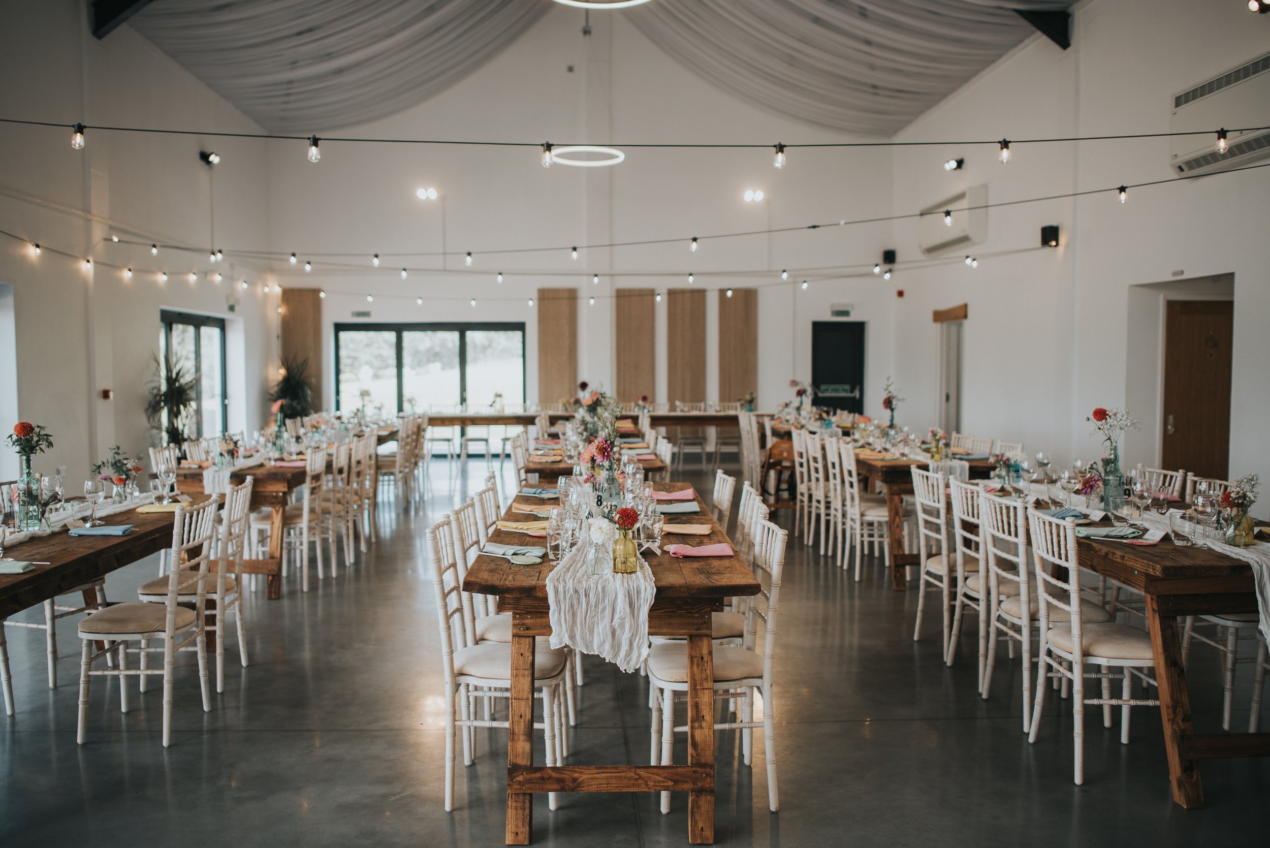 the-barn-pengelly-cornwall-wedding-photographer.jpg