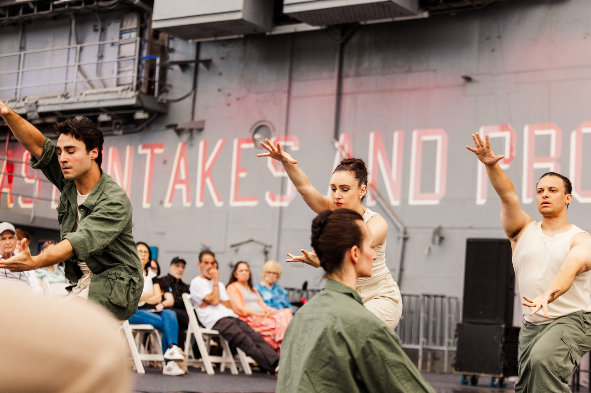 "Everett's Peace" Choreography: Román Baca, Photo: Katy Weske