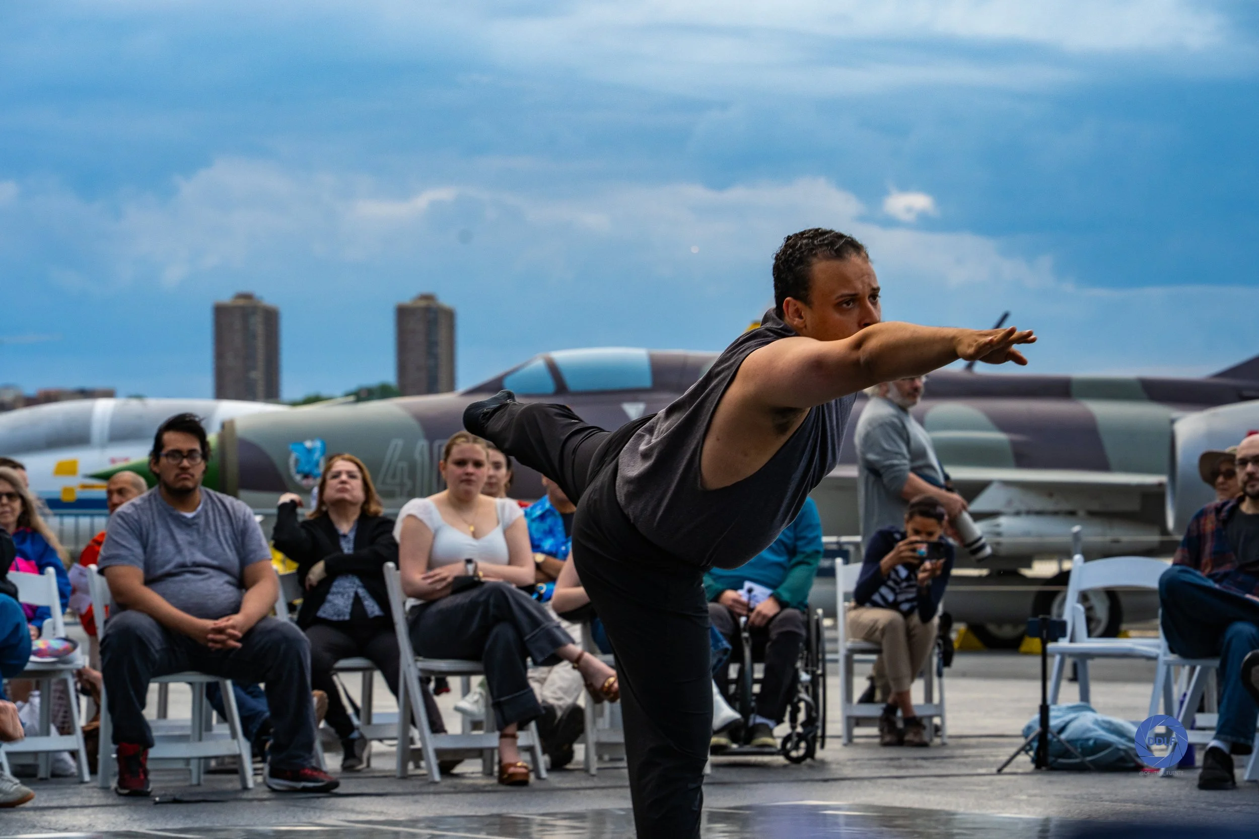 "8/8" Choreography: Taylor Gordon, Photo: Dave de la Fuente
