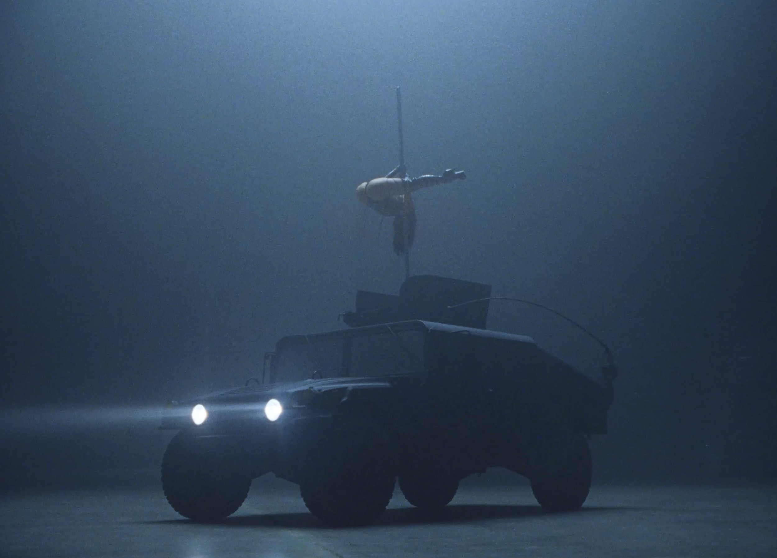 STILLS_21.png