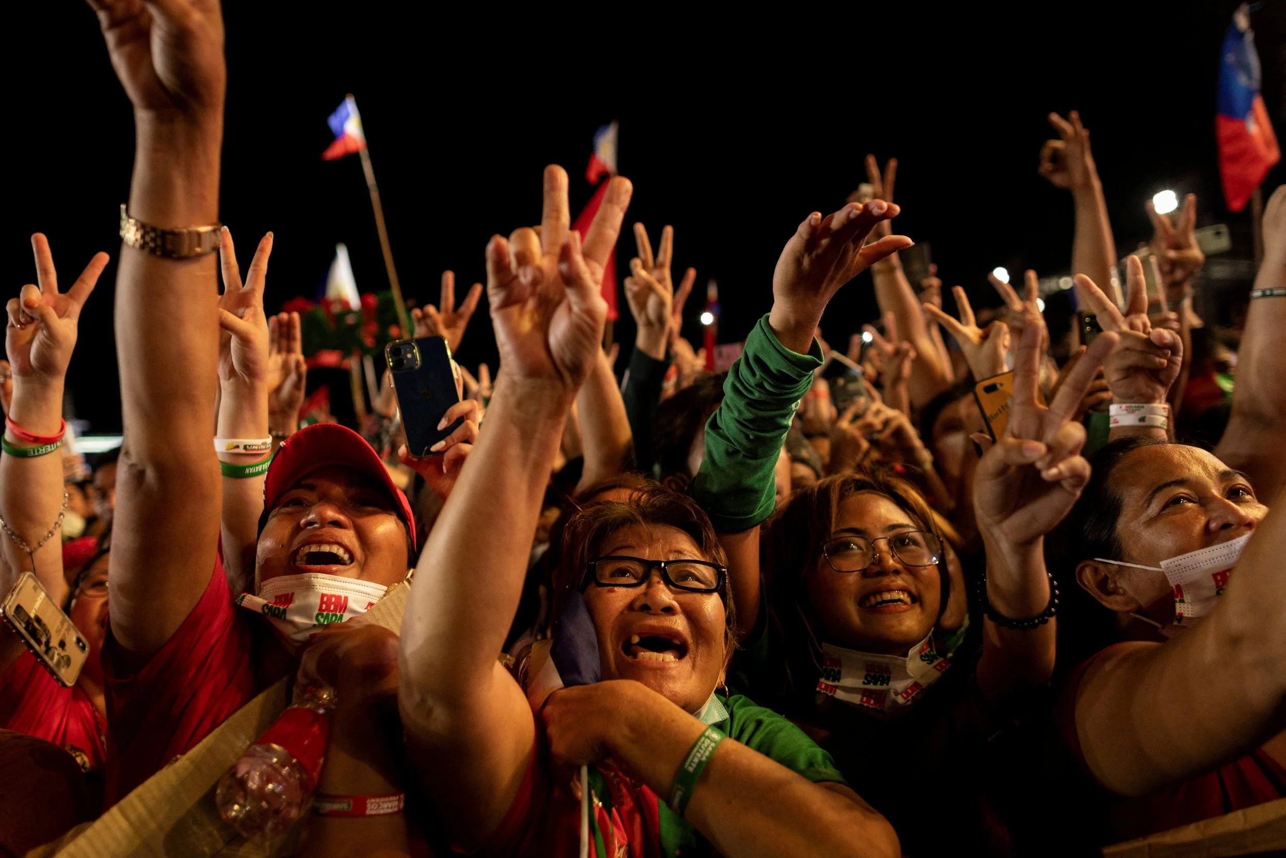 2022-04-30T031208Z_1560589499_RC2YWT9JAXMW_RTRMADP_3_PHILIPPINES-ELECTION.JPG