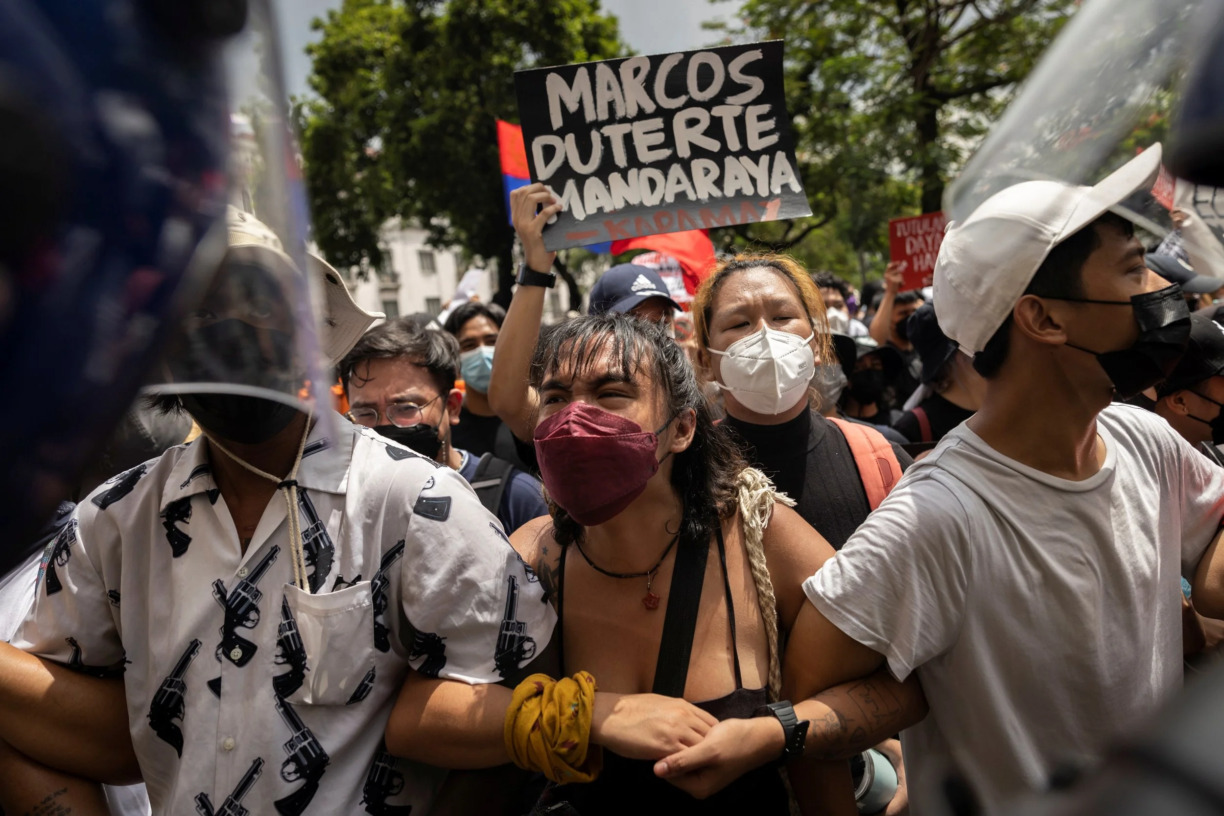 2022-05-10T041102Z_1164904170_RC224U94YC23_RTRMADP_3_PHILIPPINES-ELECTION-PROTESTS.JPG