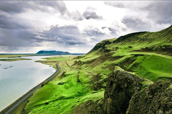 Iceland Web .jpg