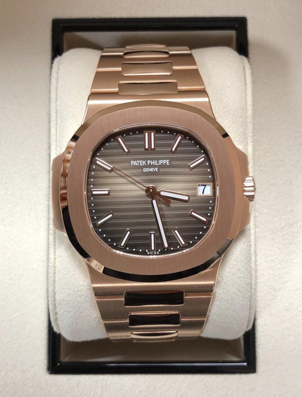 patek philippe nautilus rose gold