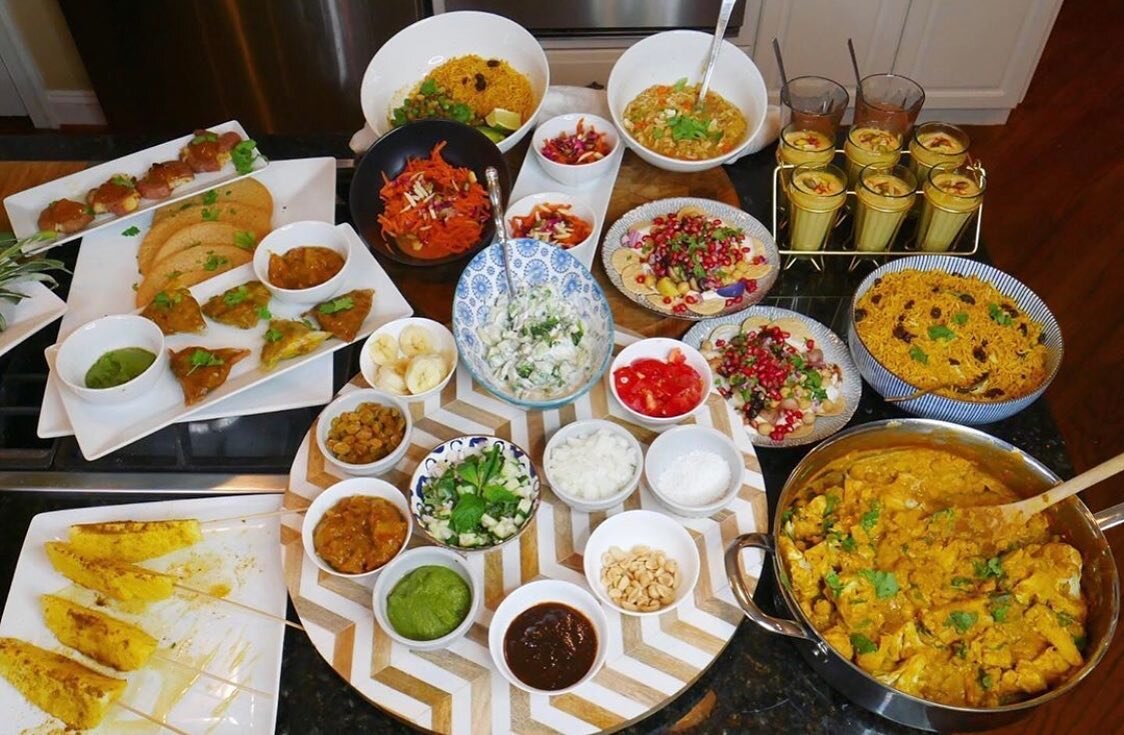 Our vegan Indian food feast. 💜🔵🟣💙

Join us! 
#vegancookingclass #onlinecookingclasses #wfpb #sosfree