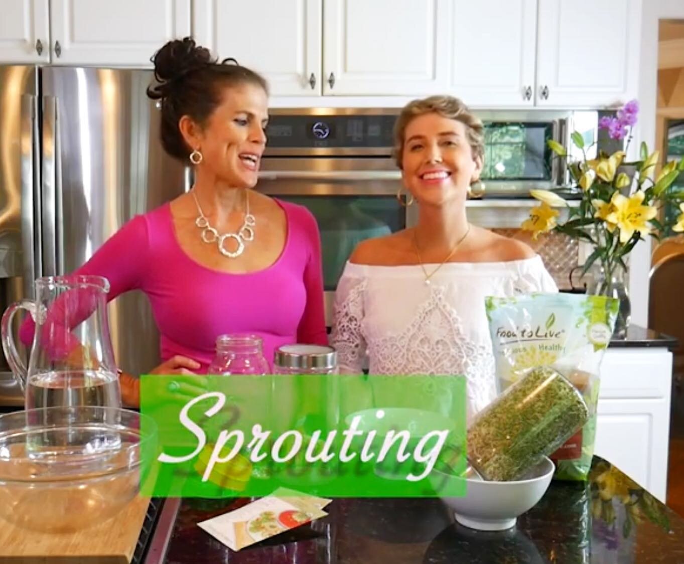 Do you sprout?

HOW TO SPROUT AT HOME WITHOUT SOIL! EASY AS 1-2-3 video is now LIVE on YouTube 🎥. 🌱😋 

Watch it on our Vegan News Daily YouTube Channel here: https://youtu.be/FGa9UOy2Gjk 

Want the FULL sprouting instructions? Go here: https://veg