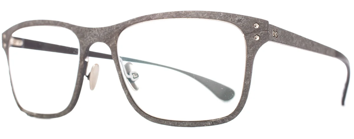 LDS_SITE_Shop_StratusThin02 col05.jpg
