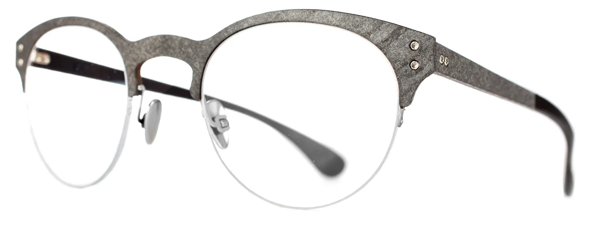 LDS_SITE_Shop_StratusNylor11 col01.jpg
