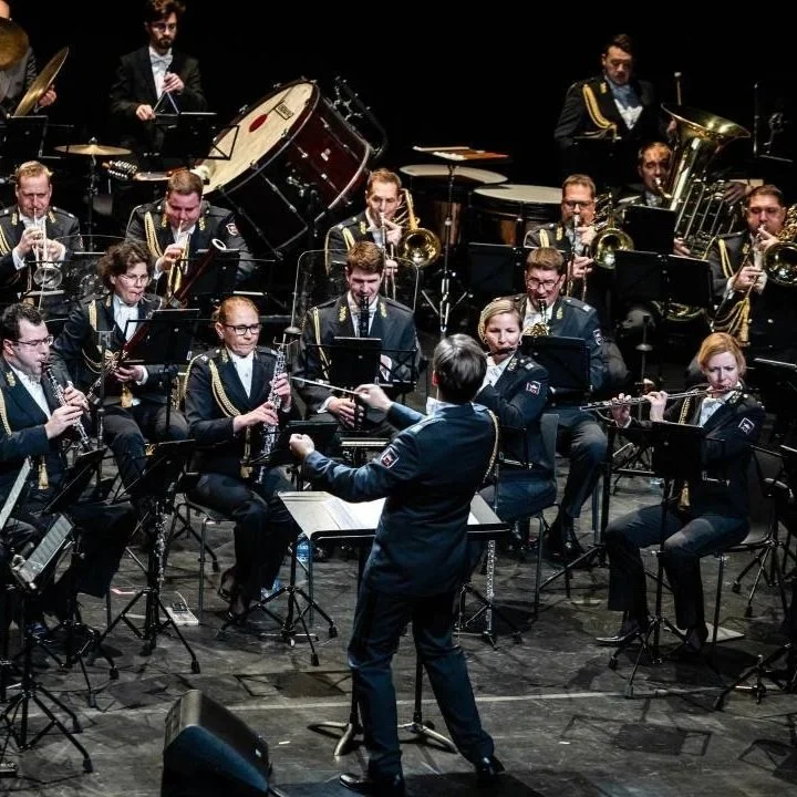Orkester+slov+vojske.jpg