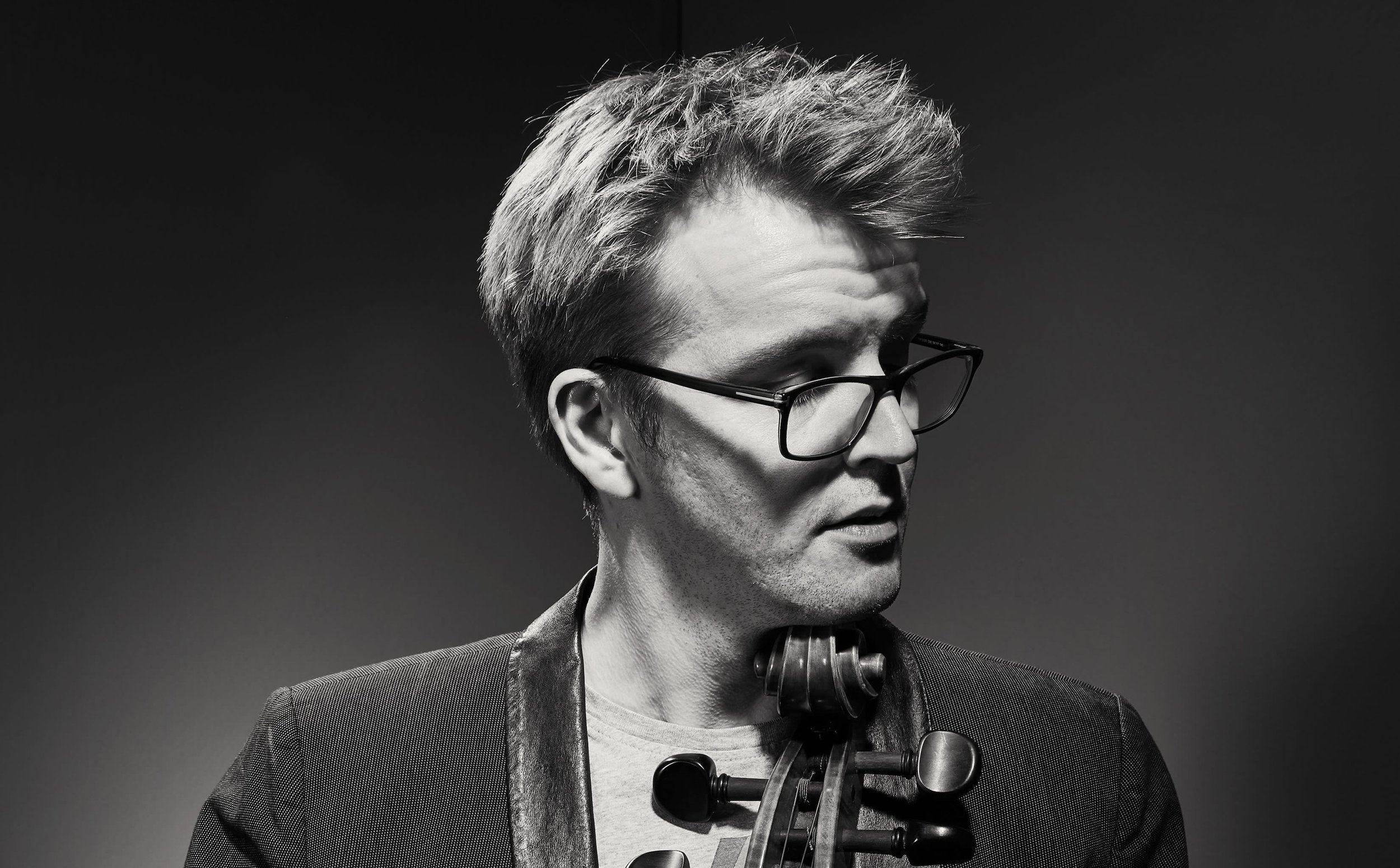 Peter Gregson, cello