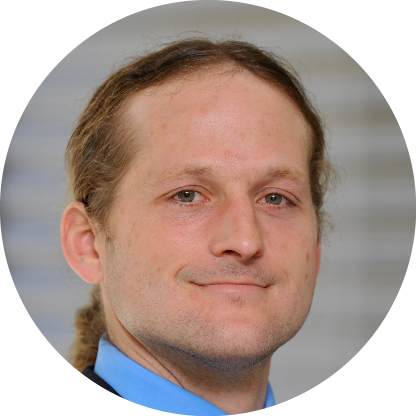 Dr Thomas Schaub