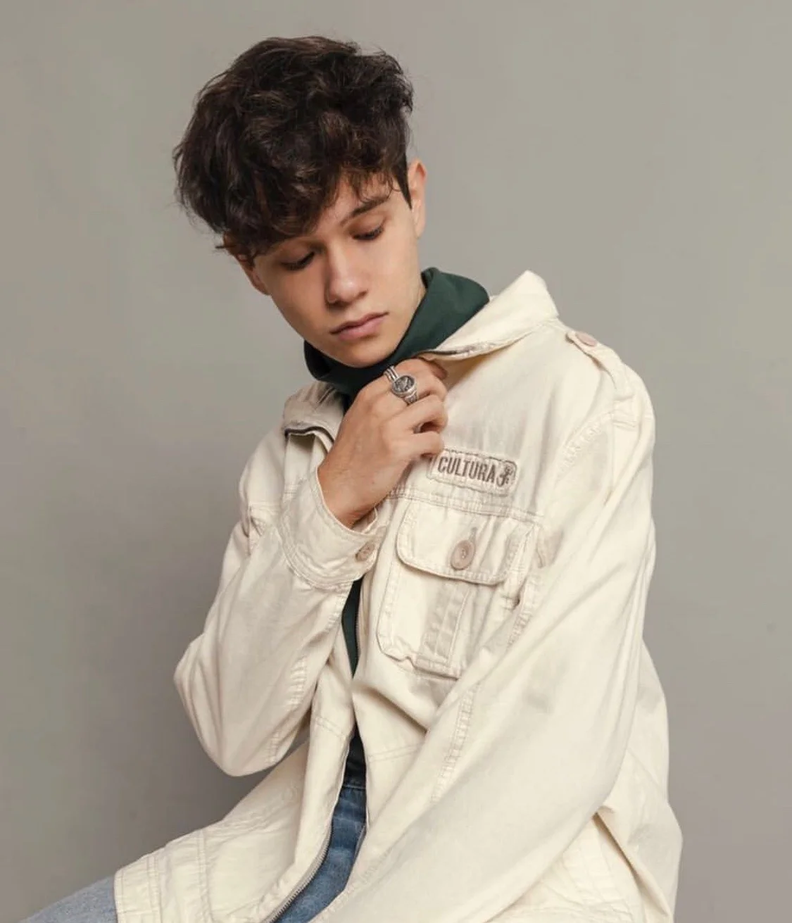 "This Song to Me Represents the Struggles of Chasing Something That You Love": Sebastian Javier Talks New Single "Manicomio" + More