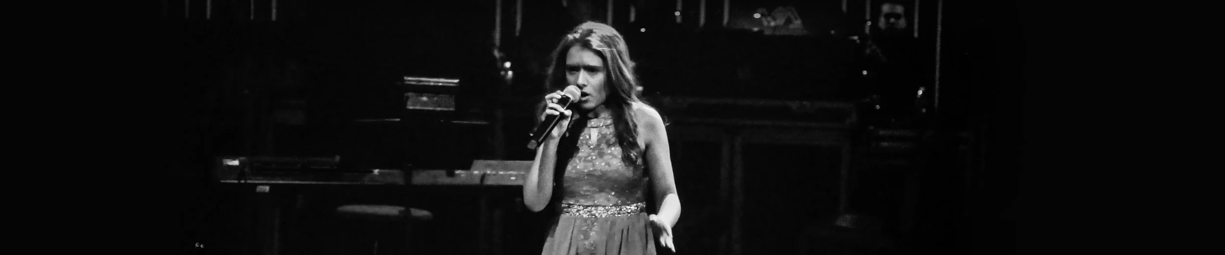 brianna-collichio-singer-rochester-nyArtboard 1.jpg