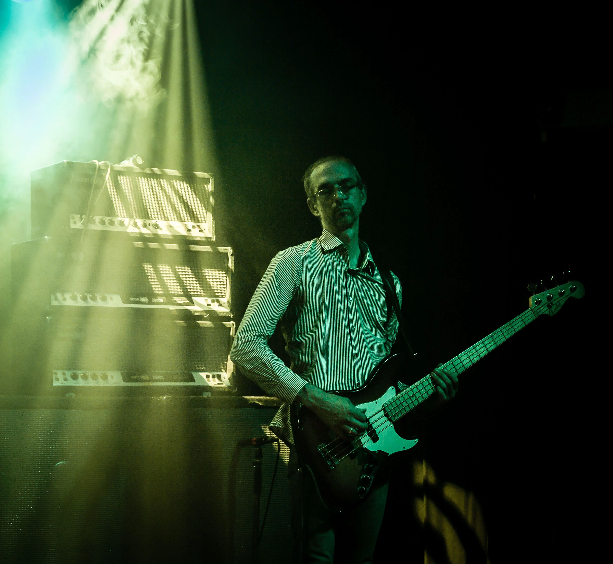 LIVE-8.jpg