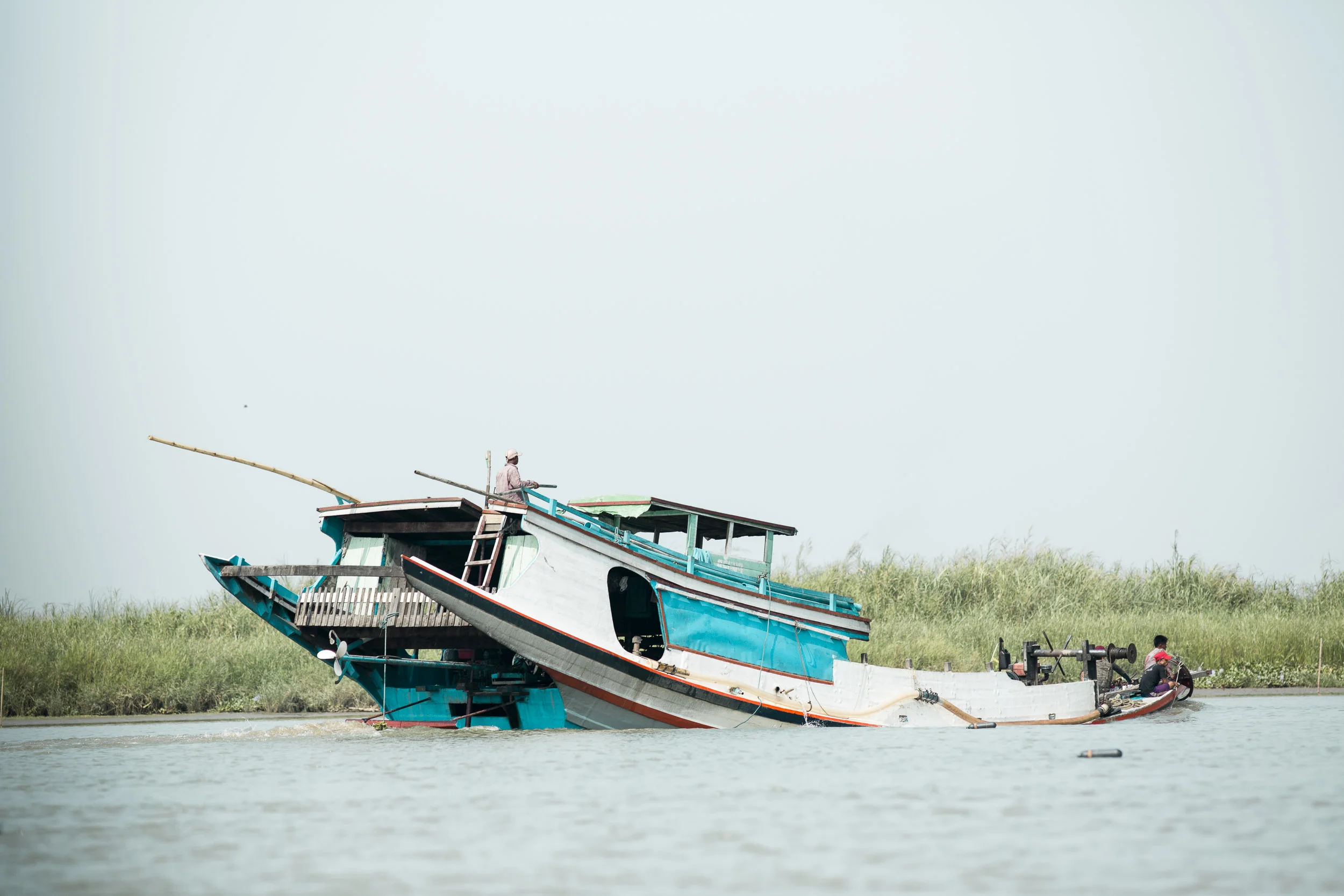 myanmar_by_water_04.jpg