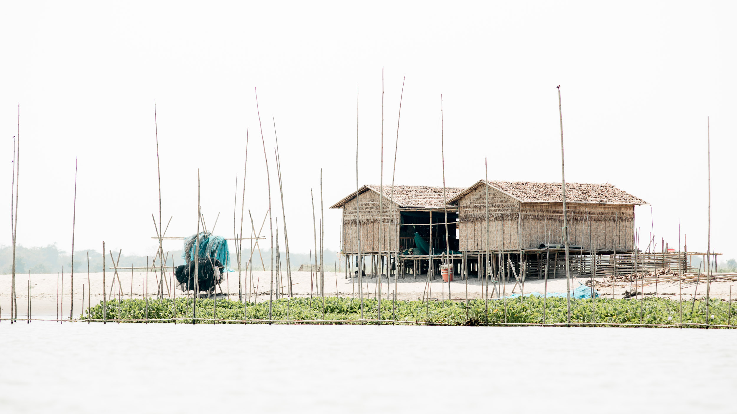 myanmar_by_water_16.jpg