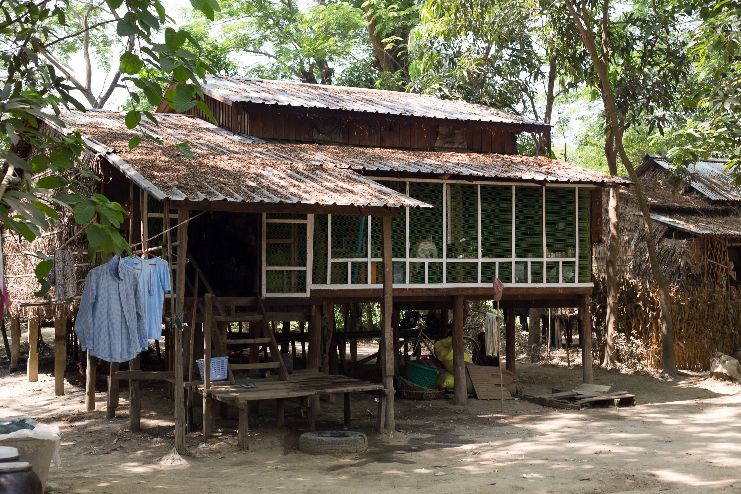 myanmar_by_water_19.jpg