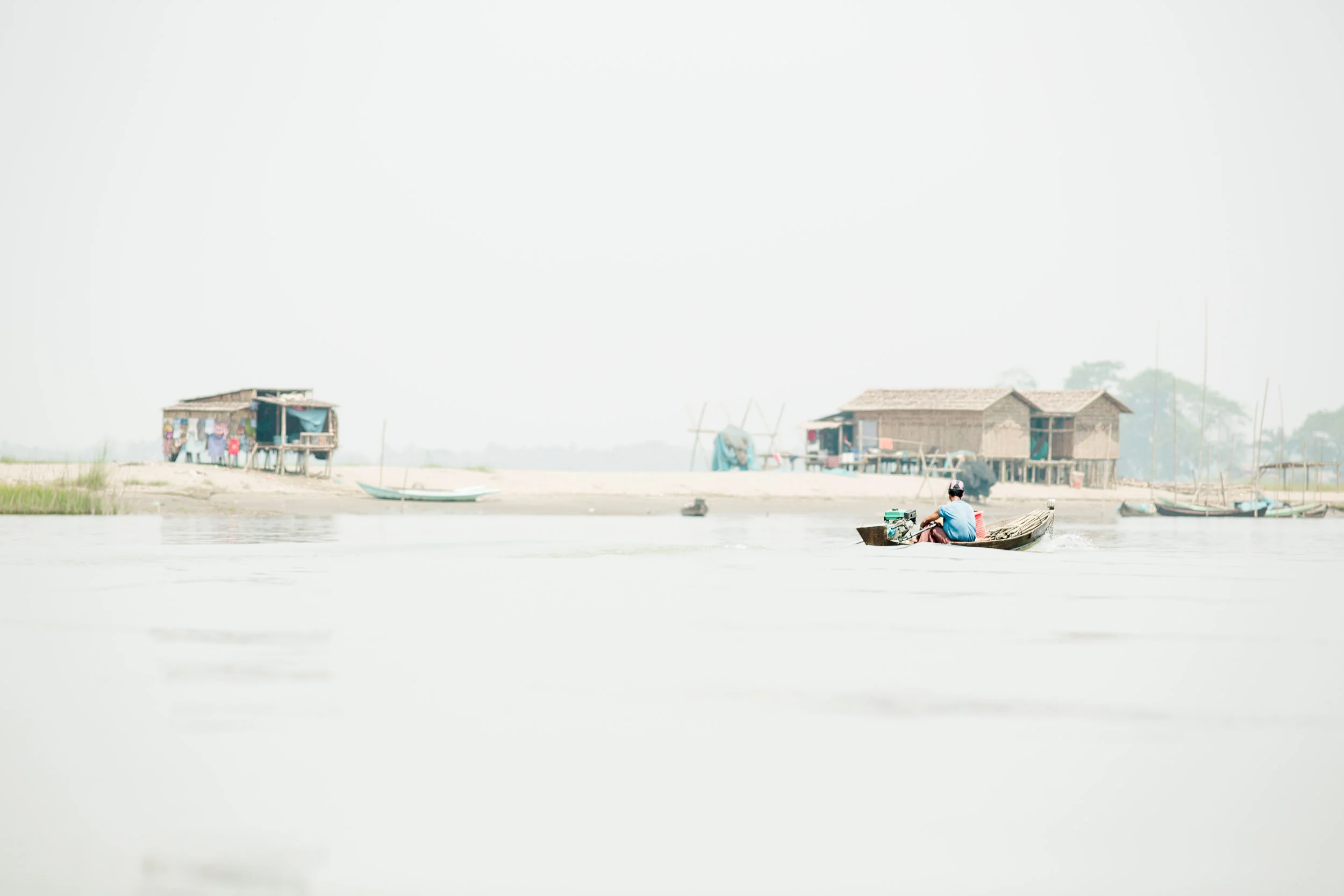 myanmar_by_water_20.jpg