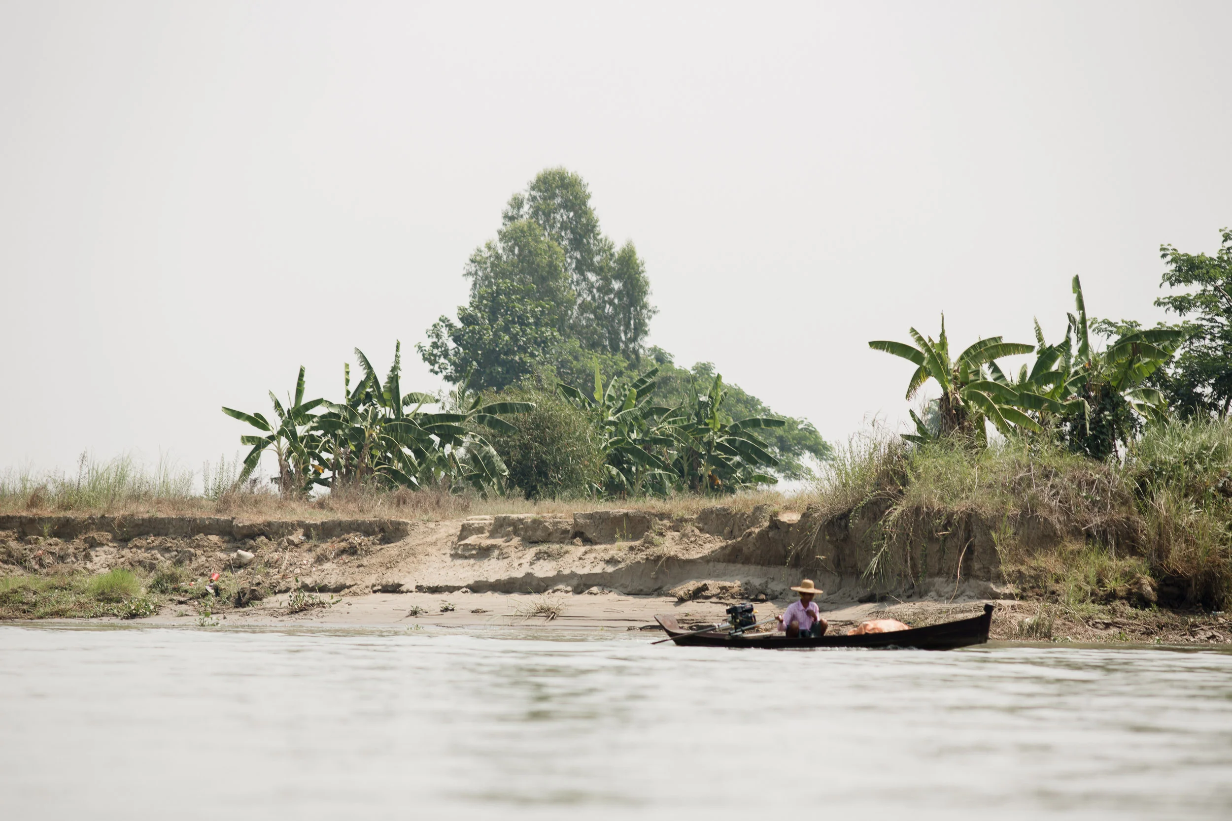 myanmar_by_water_29.jpg