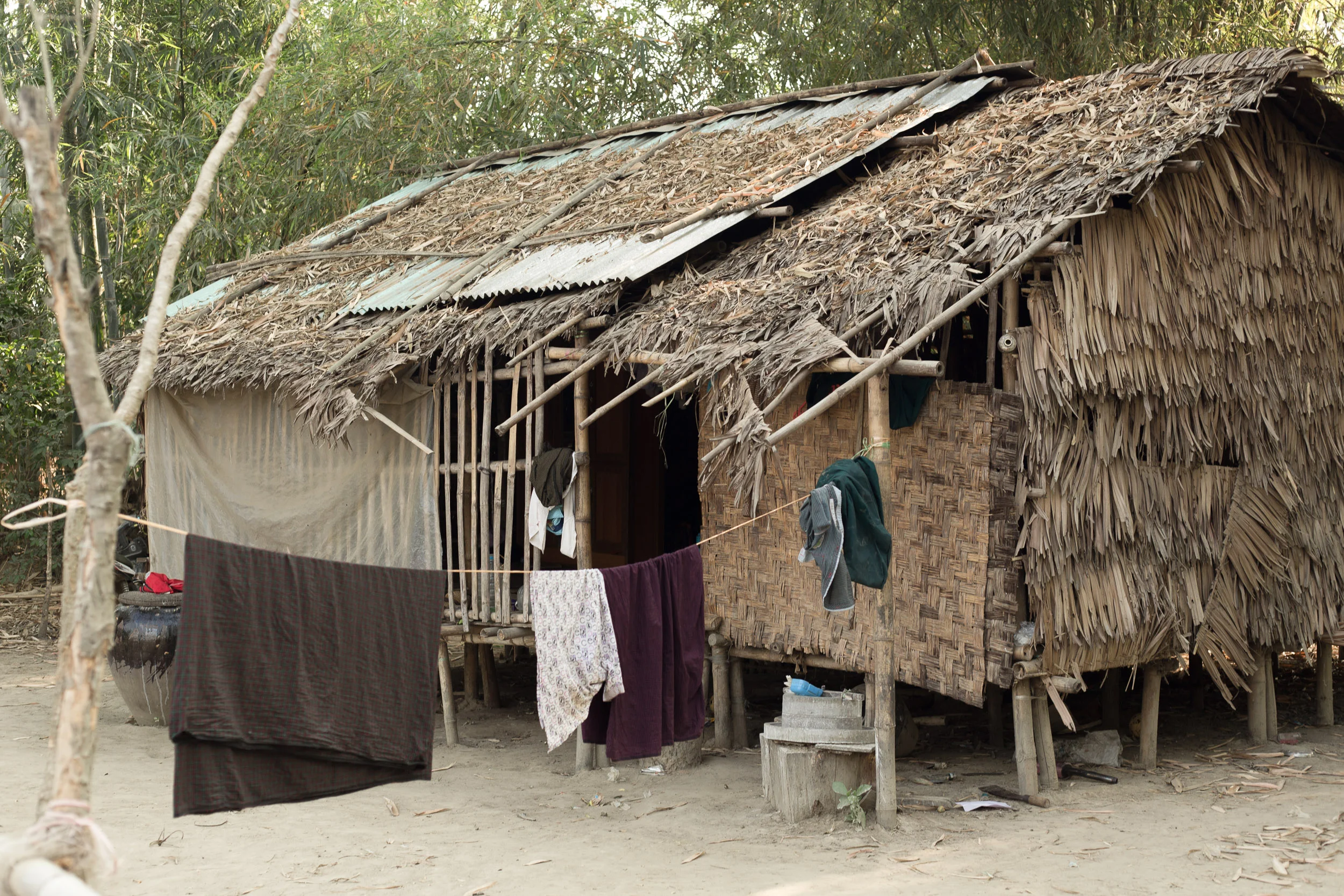 myanmar_by_water_35.jpg