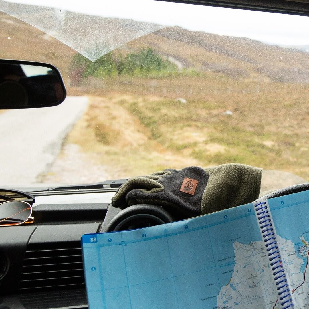 2 of 2 | Sometimes you wander and leave the map behind.⠀⠀⠀⠀⠀⠀⠀⠀⠀
⠀⠀⠀⠀⠀⠀⠀⠀⠀
Sometimes you need to check in to a bothy in the middle of nowhere and need an assist. 🤷🏻‍♀️⠀⠀⠀⠀⠀⠀⠀⠀⠀
⠀⠀⠀⠀⠀⠀⠀⠀⠀
Getting my maps with @aaa_national since 1988. Yeah I was