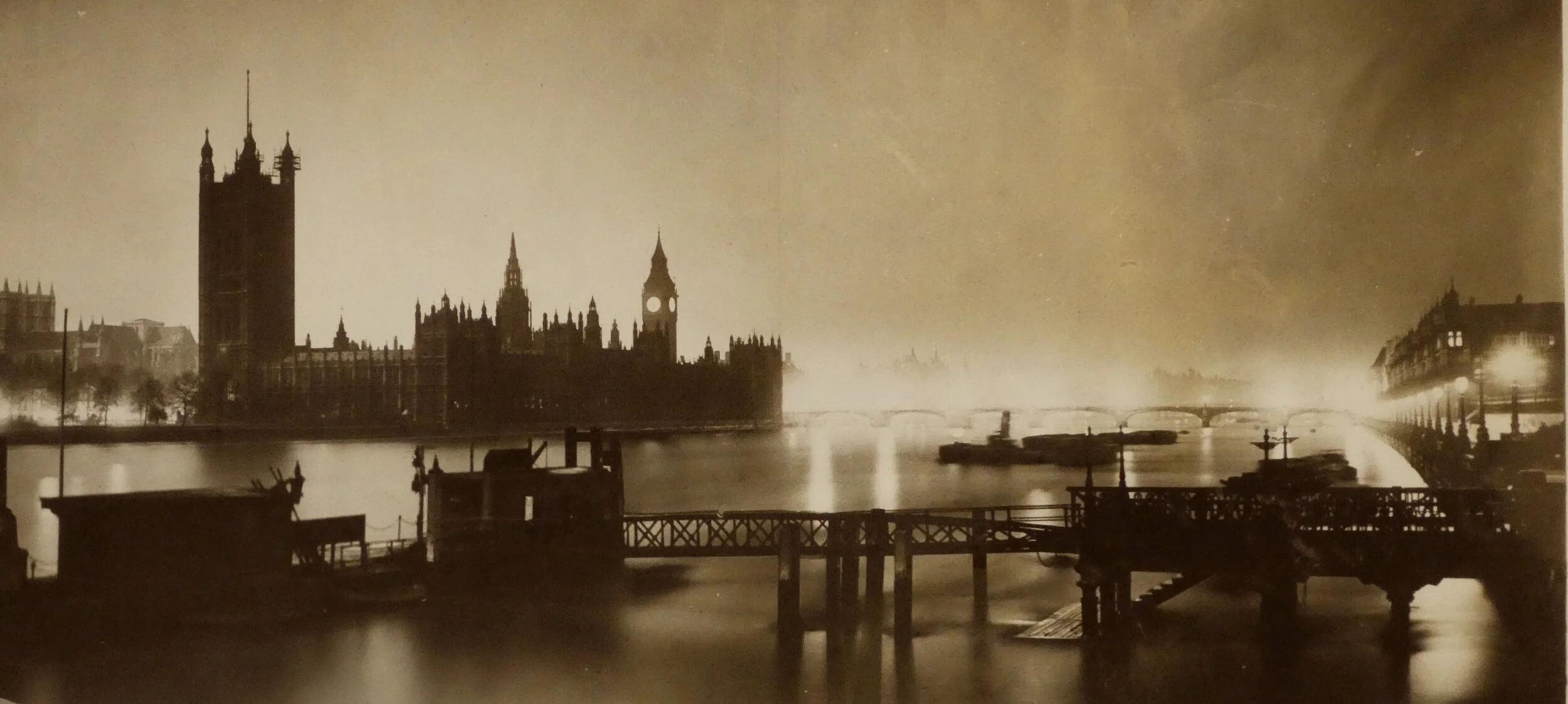 Thames copy.jpg