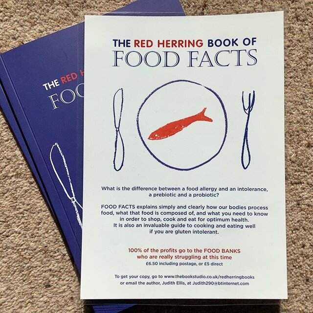 A fascinating little book about food. Written, published and printed locally in Aylsham with all proceeds going to Food Banks. The flapjack and carrot cake recipes, scrumptious! #foodfacts #glutenfree #glutenintolerant #foodforthought #norfolk #norfo