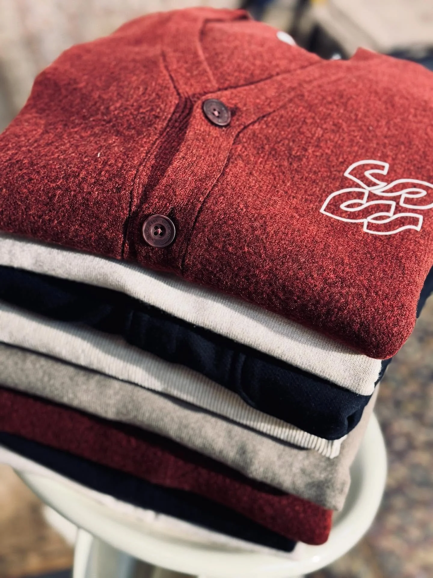 Nieuwe kleuren en collectie binnen voor de mannen! 

#fallfashiontrends #mendepartment #menfashion #newarrivals #fashionstore