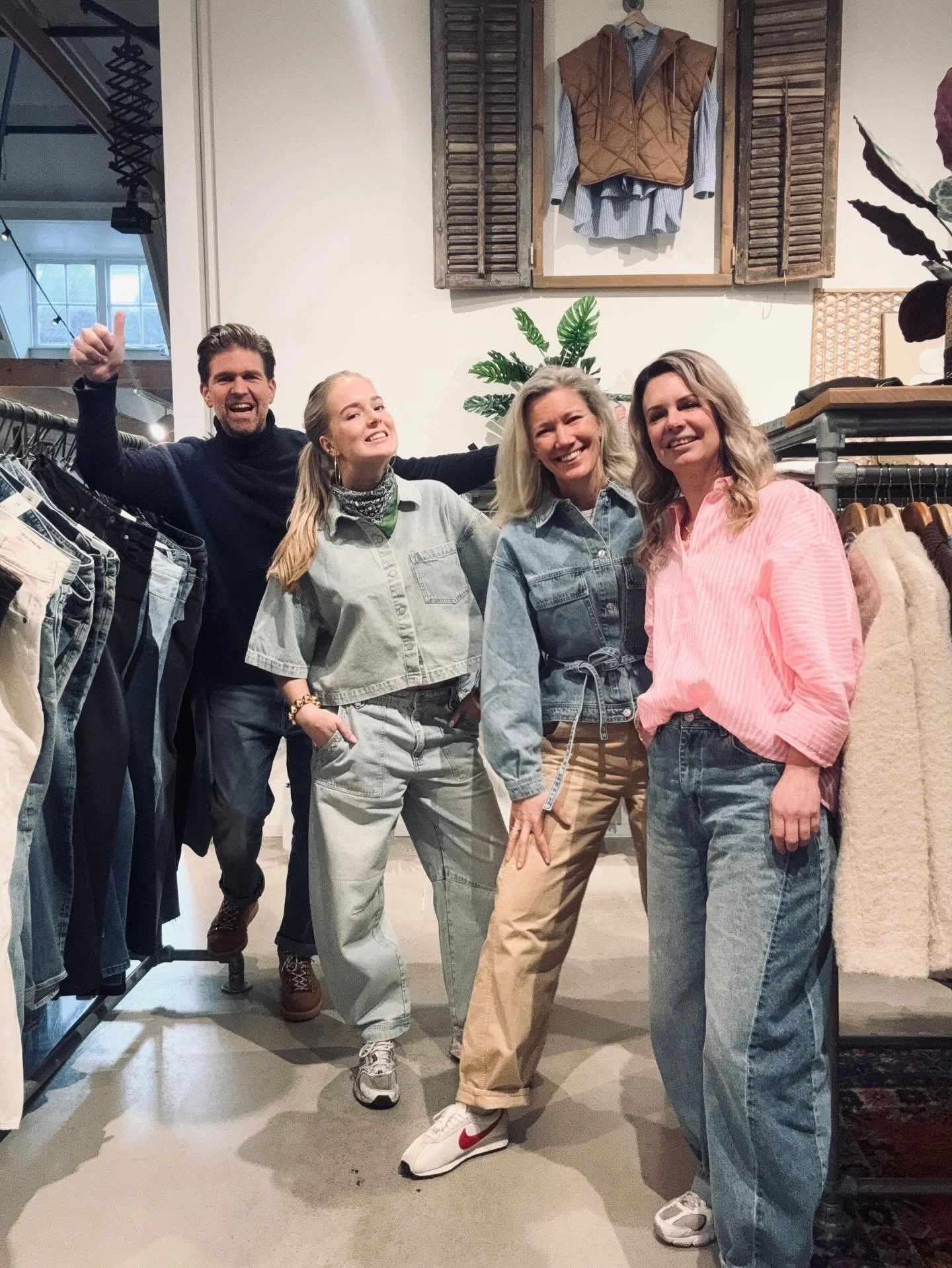 Enjoy the weekend!
Wie weet tot zo 😘

#zoveelnieuw #fashionlove