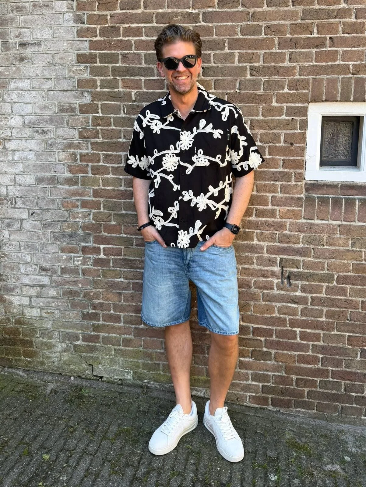 Summertime ☀️🎉
Tijd voor al deze leuke shirts 👕 😃

&euro;79 t/m &euro;139

#mensfashion #summmershirt #menstyle