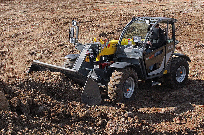 csm_WN_image_TH627_action_dirt_700x466_4328db3c1e.jpg