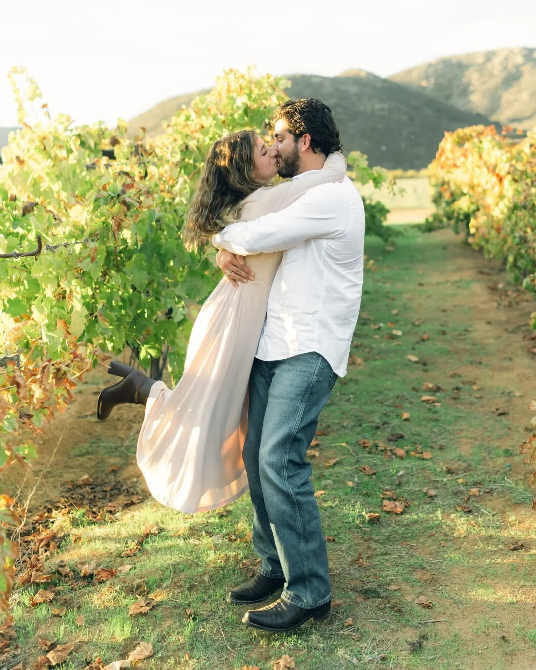 Paulina &amp; Ricardo 

Hermosa propuesta en @monte_xanic

#valledeguadalupe #montexanic #proposal #chrisaragon #justengage