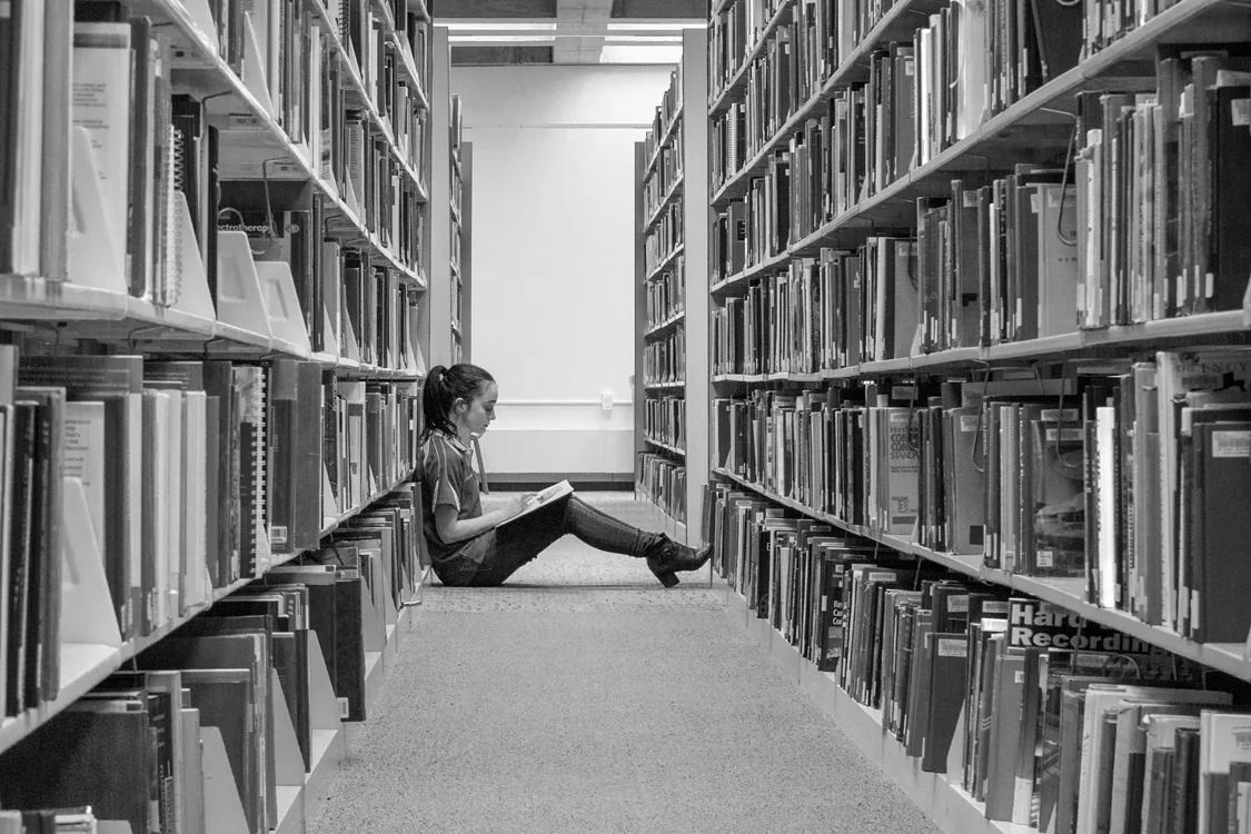 Student Samples 2009- Present | B/W Environmental Portrait.