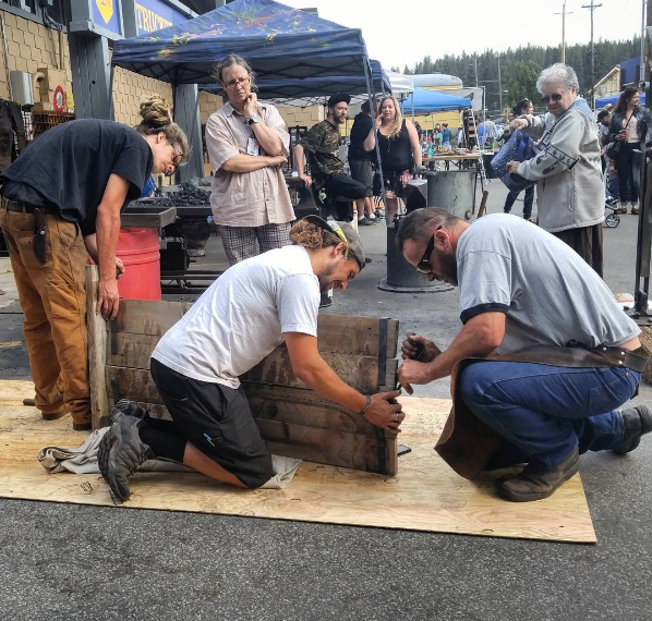 Truckee_Roundhouse___truckeeroundhouse__•_Instagram_photos_and_videos 10.18.33 AM.png
