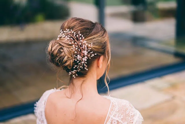 Copper hair vine on blonde bride.jpg