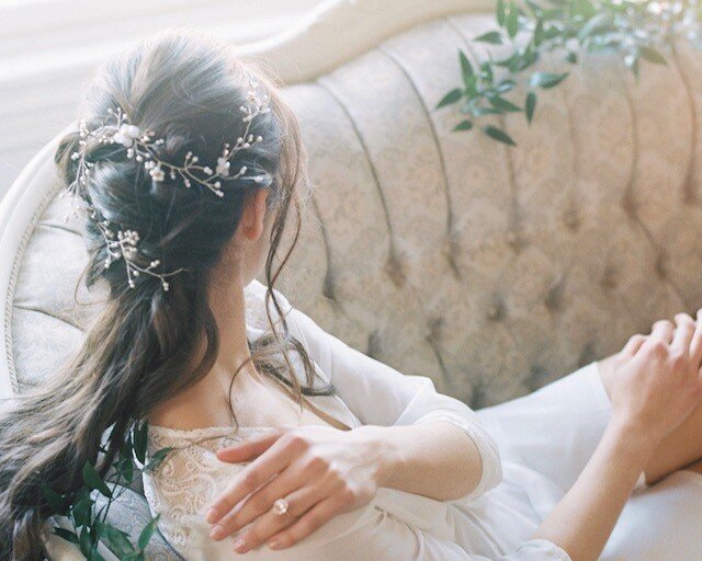Aurora delicate Rose Quartz and pearl bridal hair vine — Elsa Rose Boutique