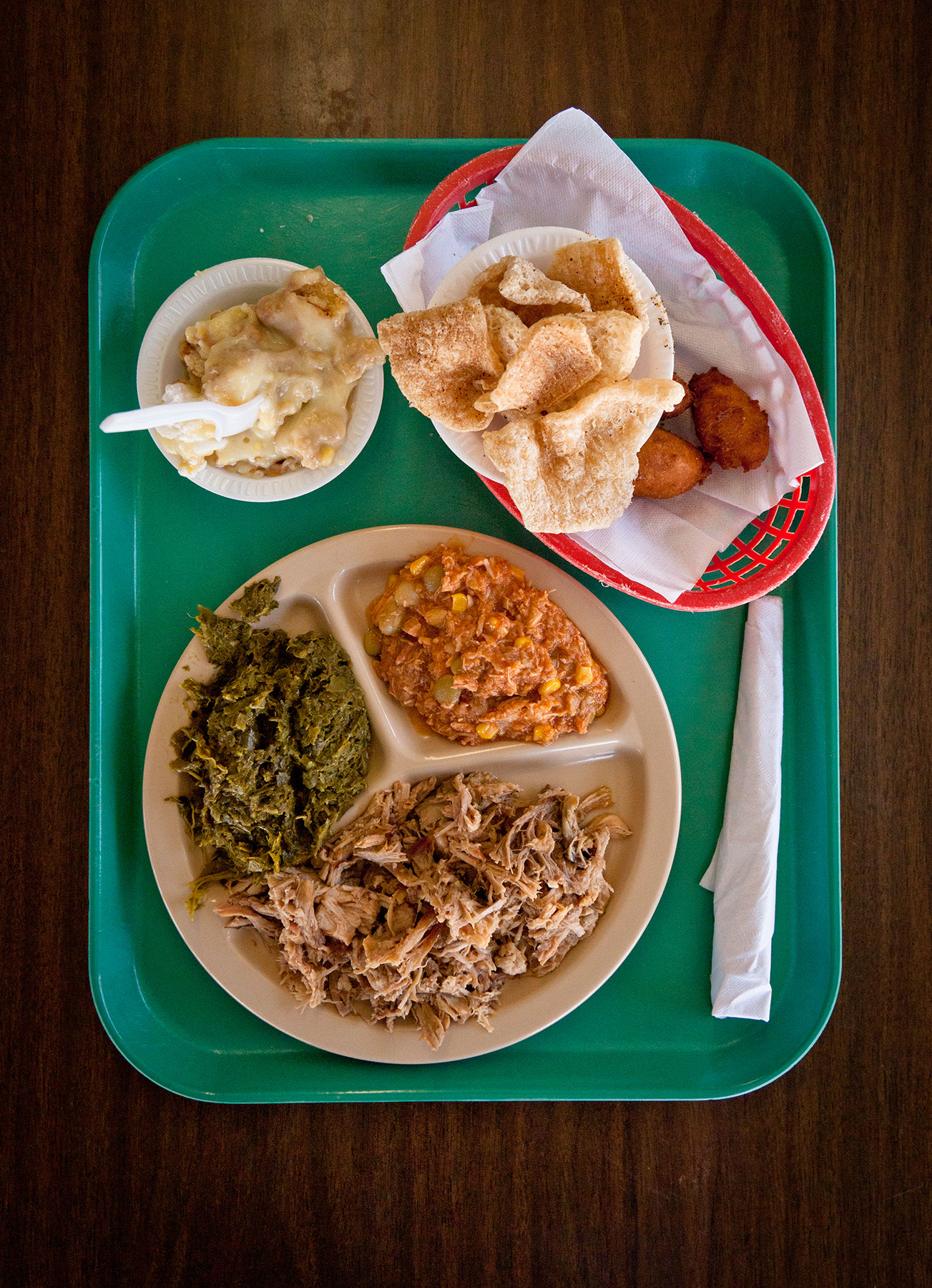 BBQ tray with greens, skins and pudding