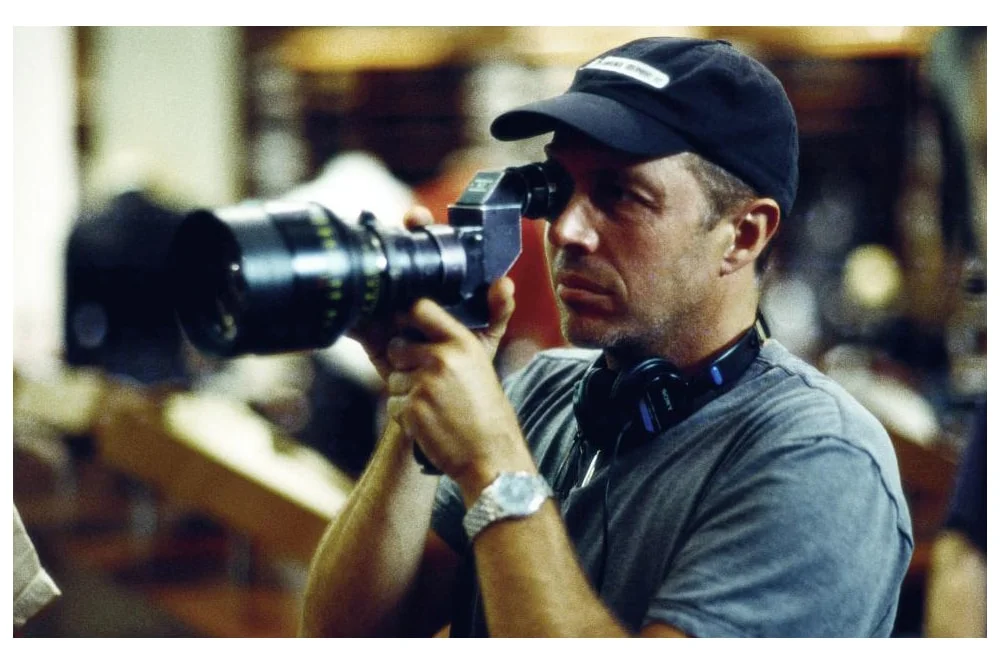 23. Peter other big lens-min.jpg