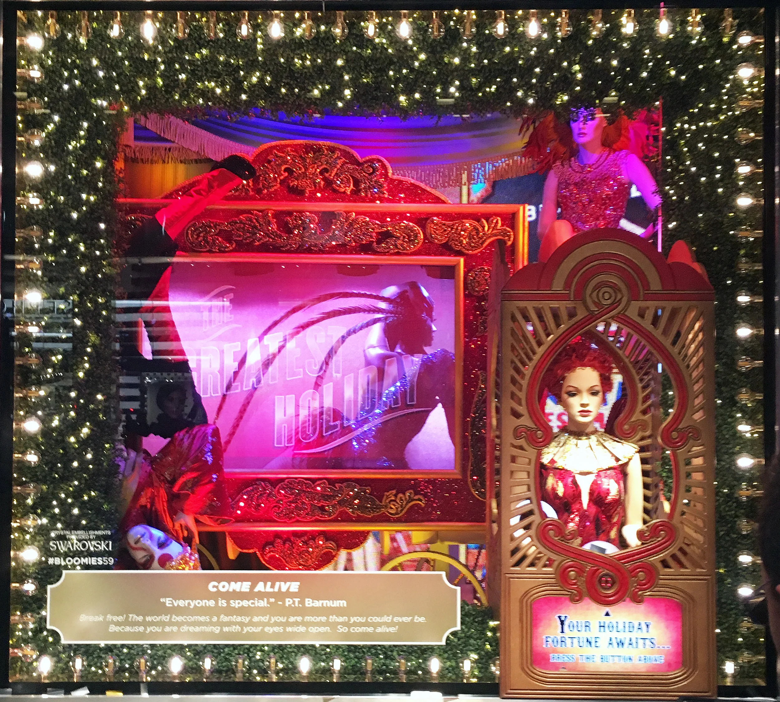Zoltar Full.jpg