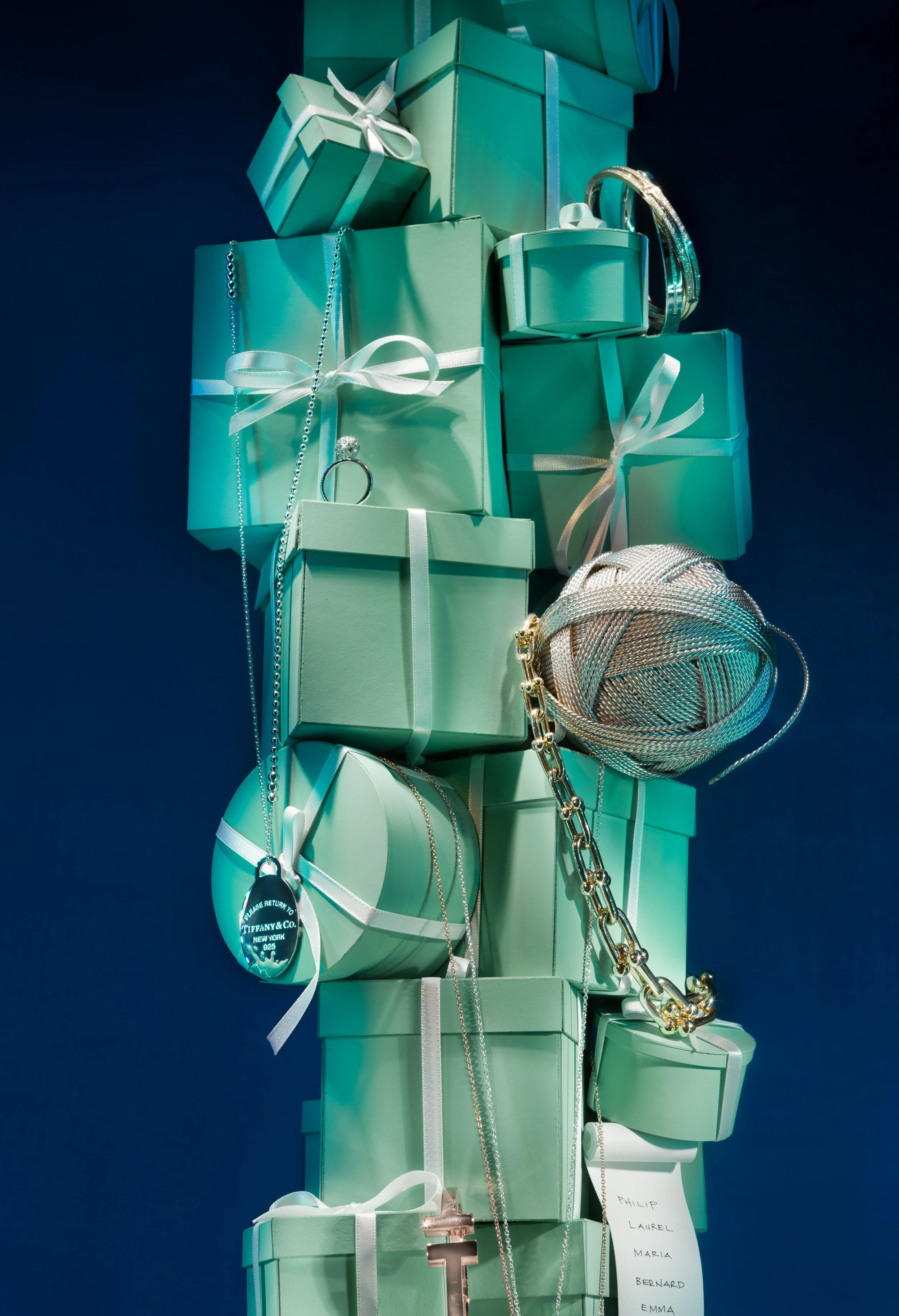 0021_Tiffany_Holiday2017 (30 of 7).jpg
