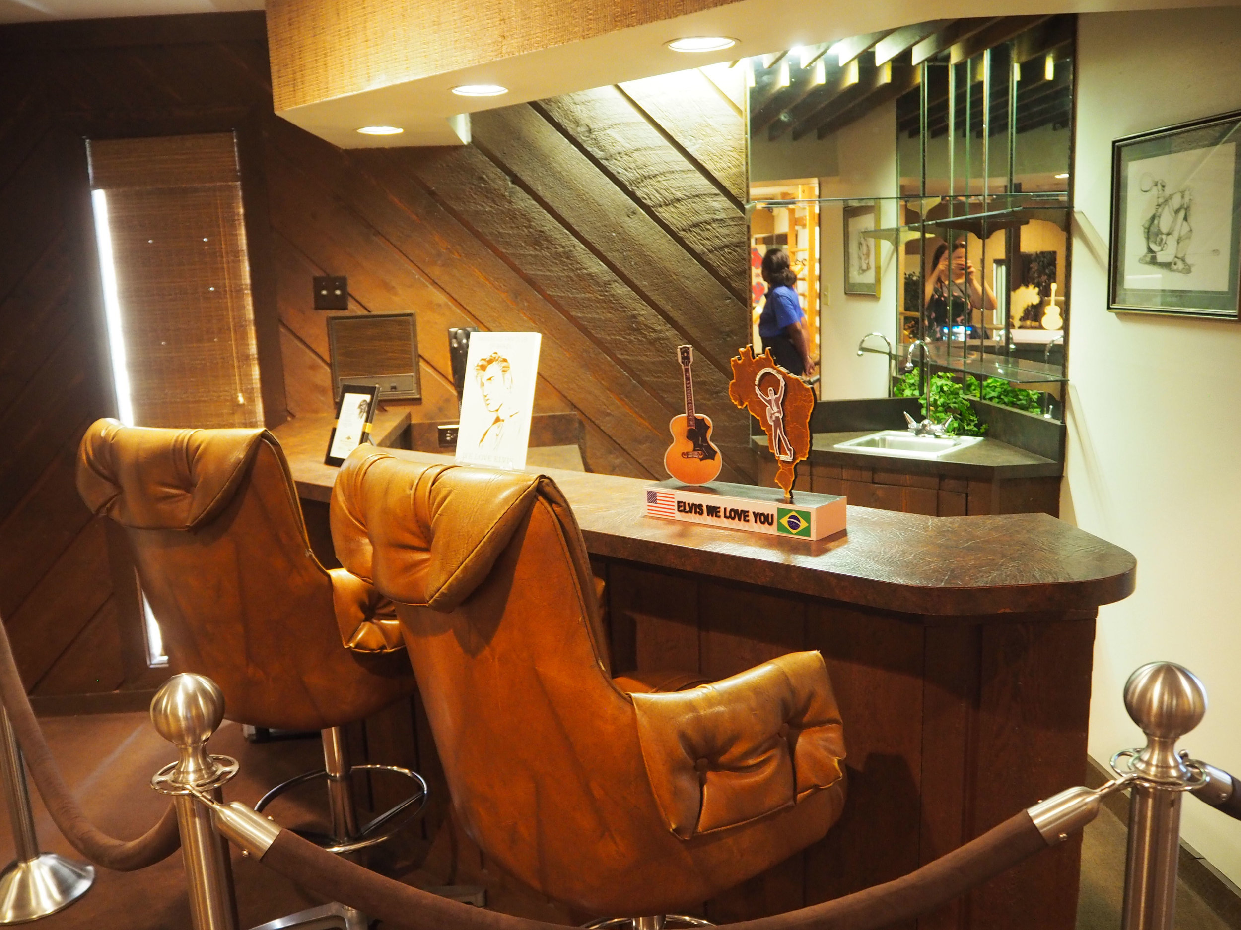 Elvis Presley | Graceland | This used to be the Racquet Ball room Graceland - Memphis