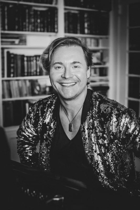    Konstantin Soukhovetski: Festival Presenter and Judge   