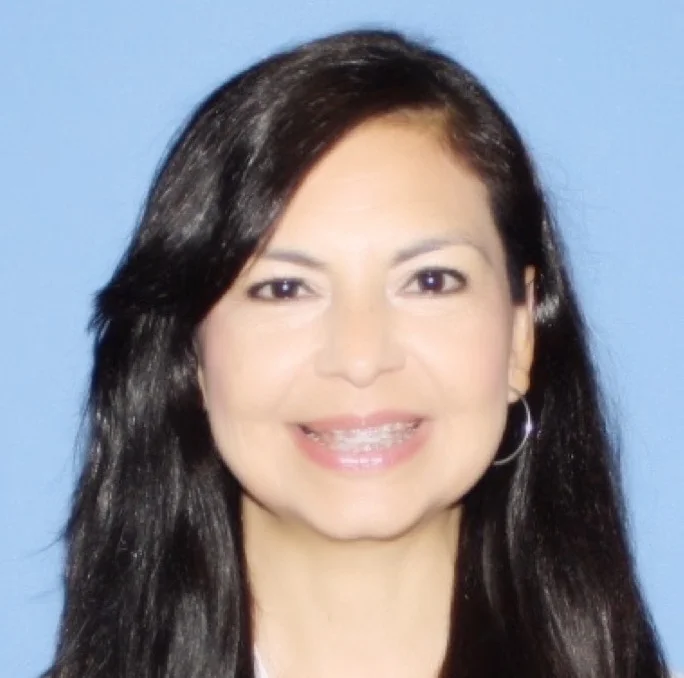 Dee Medrano (@dxmedrano) 4th Grade Reading/Writing Teacher
