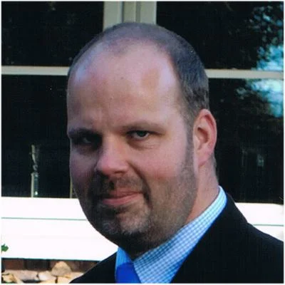 Ynse Algra ( @Ynsealgra , yalgra@hetccc.nl ) Math Teacher & iCoach