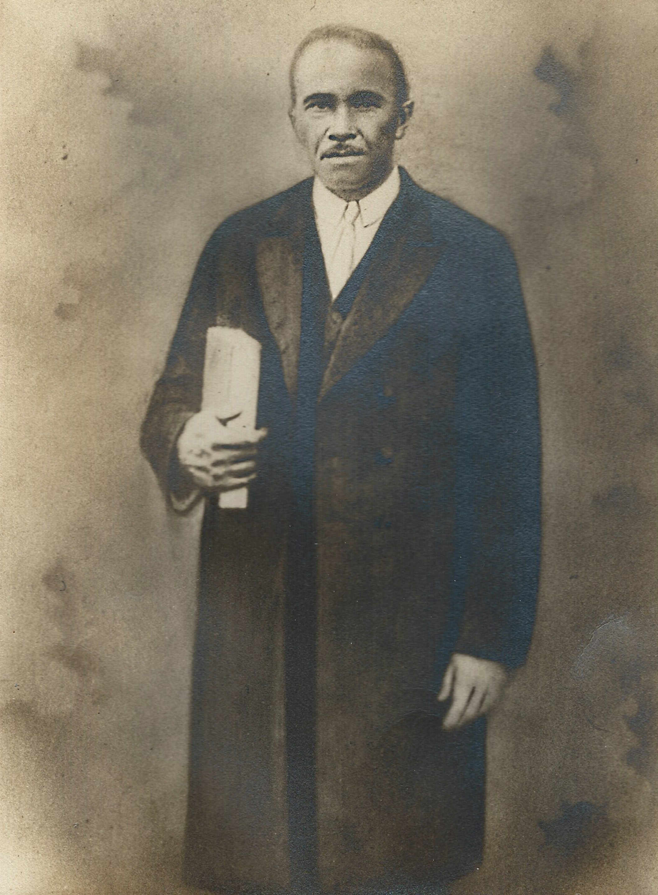 Reverend Charles Harmon.png