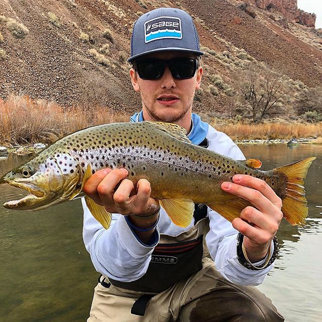 Yah Buddy #swheels13 #deschutesriveranglers #catchandrelease #p#thepatientangler #browntown #flywatertravel #dryflyfishing