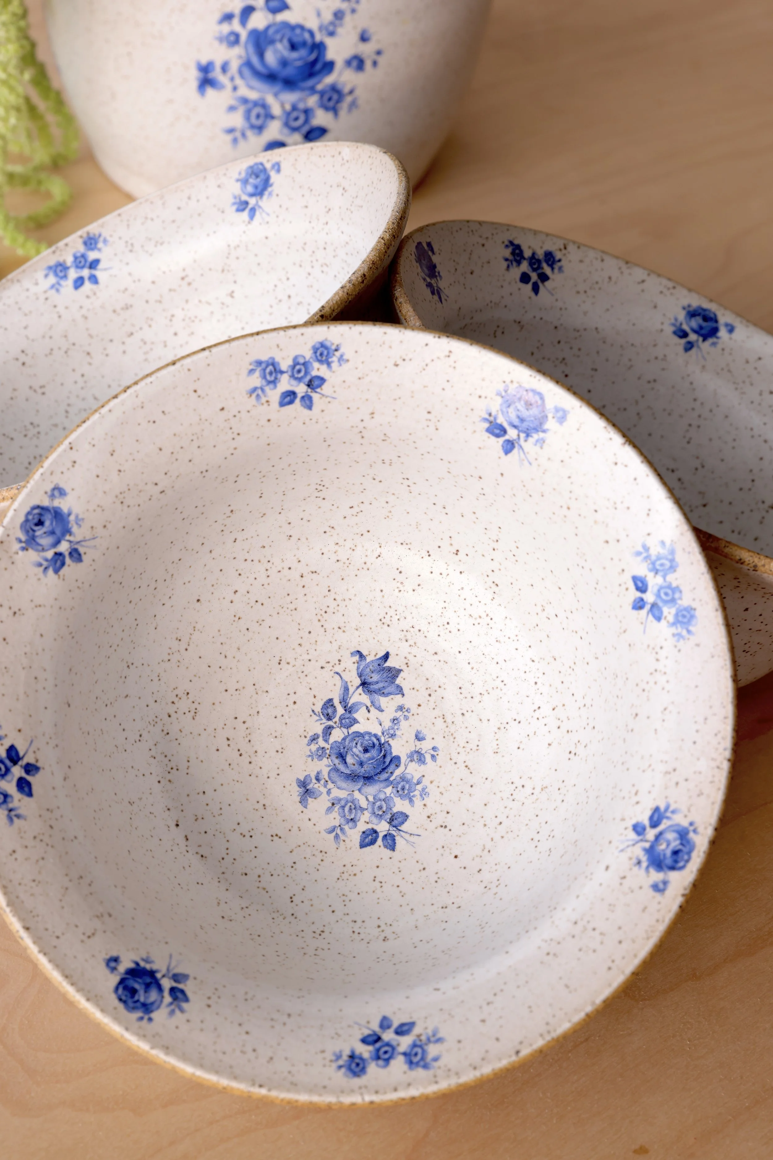 LIZ clay 3-20-20222851.JPG