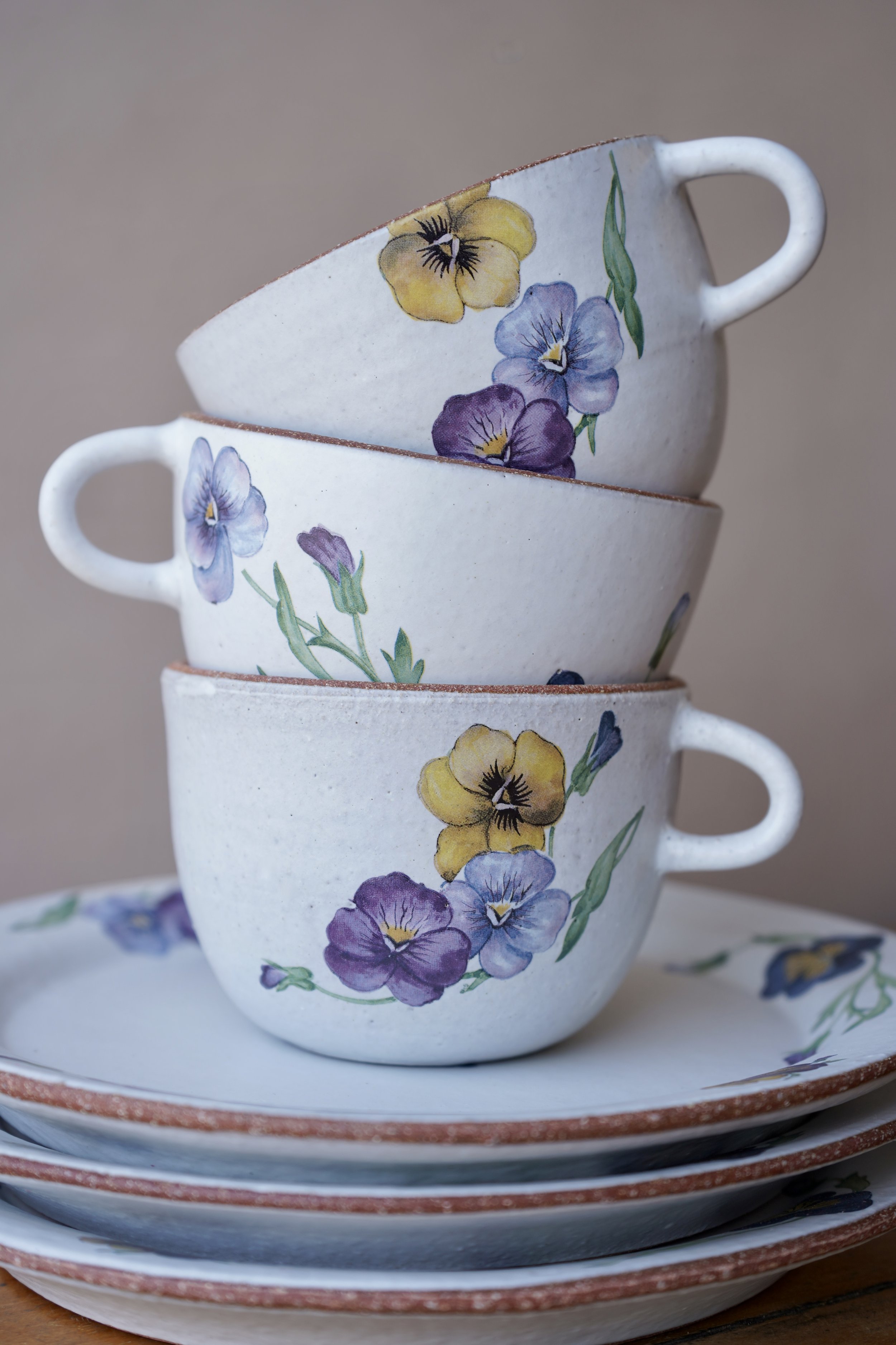 Pansy Teacup