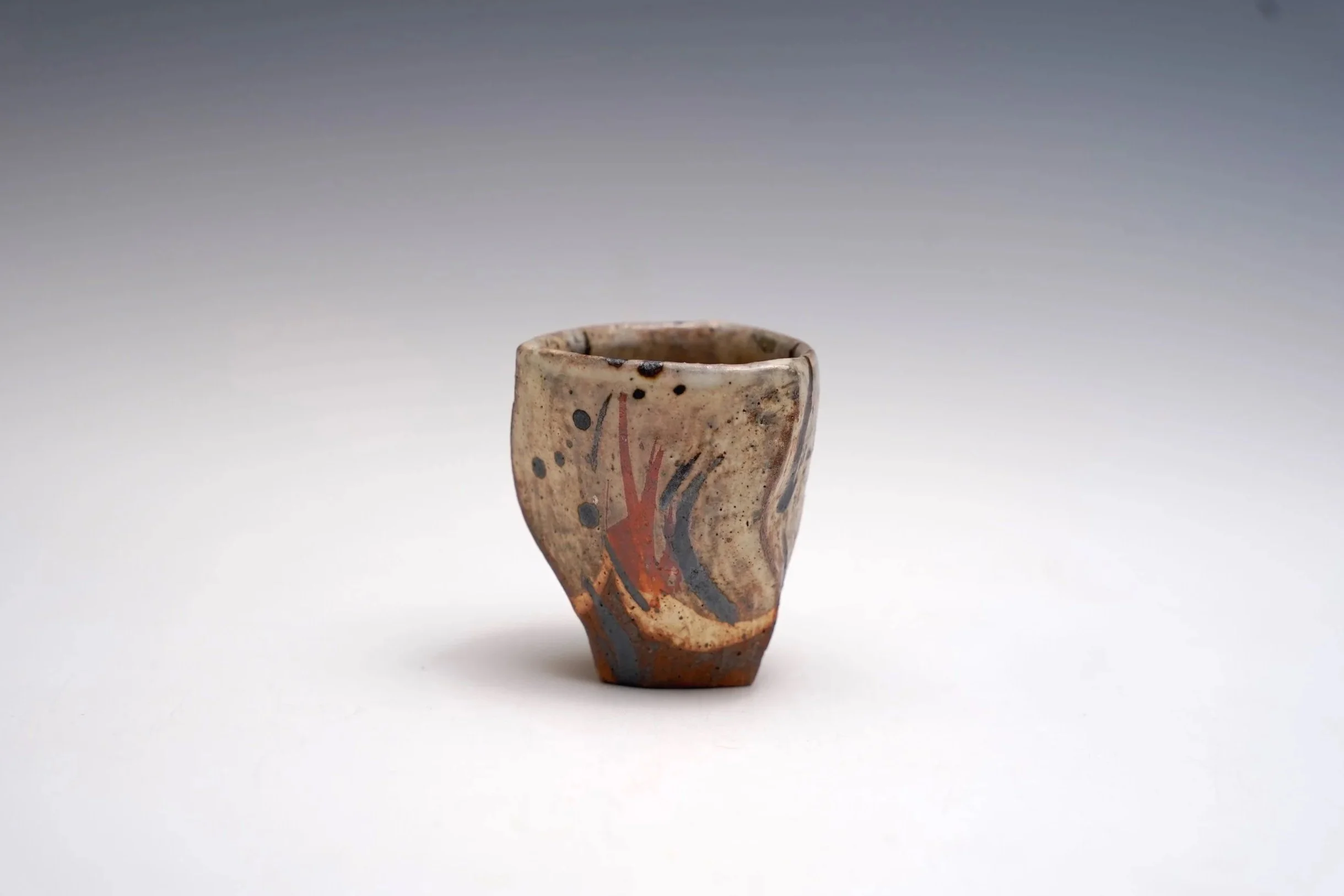 Small Triangle Cup TS01_021526